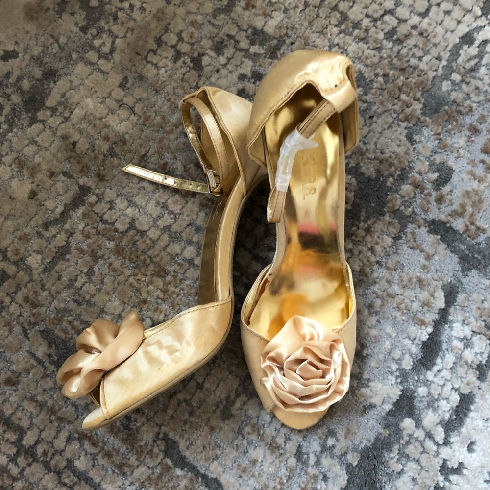 Bakers satin feel heels